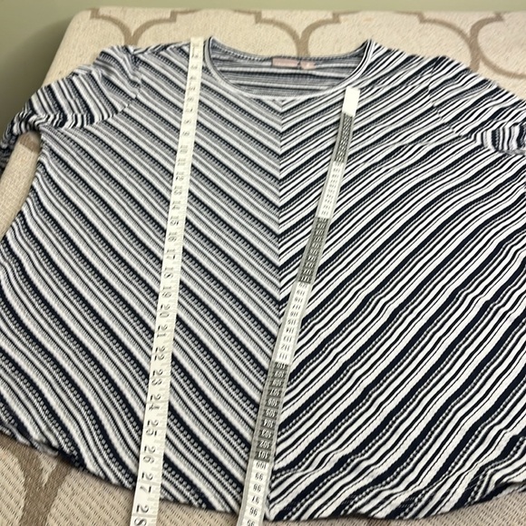 Chico’s Hummingbird Stripe Scoop-Neck long sleeve top - Picture 4 of 15